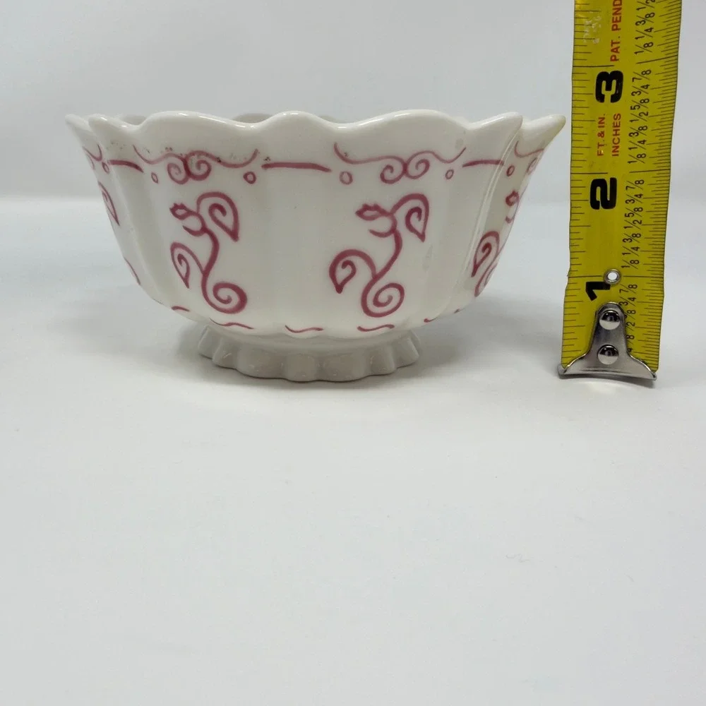 Vintage Starbucks Barista Scalloped Ceramic Bowl White Red Coffee Dish‎